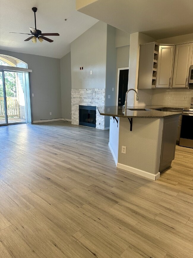 Don't Miss This Stunning Top Floor Unit in Littleton, CO! Stunning View From Private Balcony!!