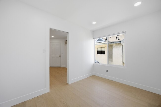 Photo - 1040 Gardena Unit 2