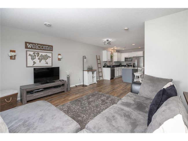 Photo - 578 Pointe Ct SW