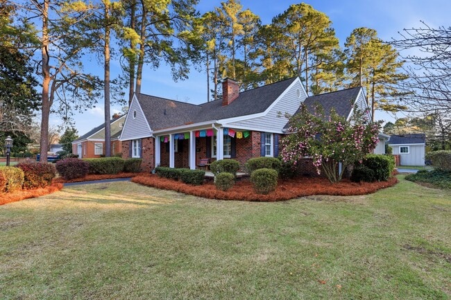 Photo - 1700 E Mulberry St