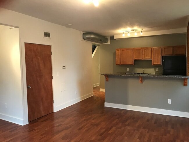 Photo - 3947 Mintwood St Unit Apt. #2