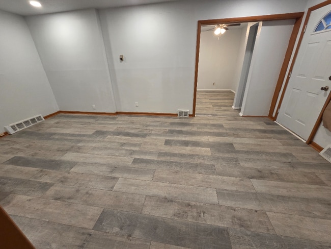 Photo - 41 W Interstate St