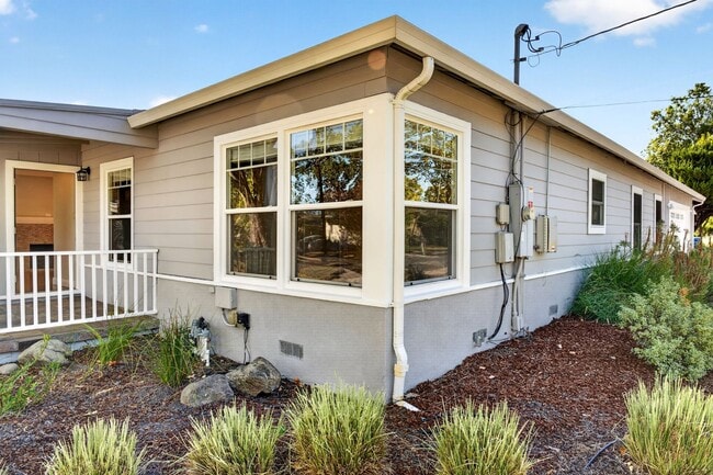 Photo - 2907 Eccleston Ave