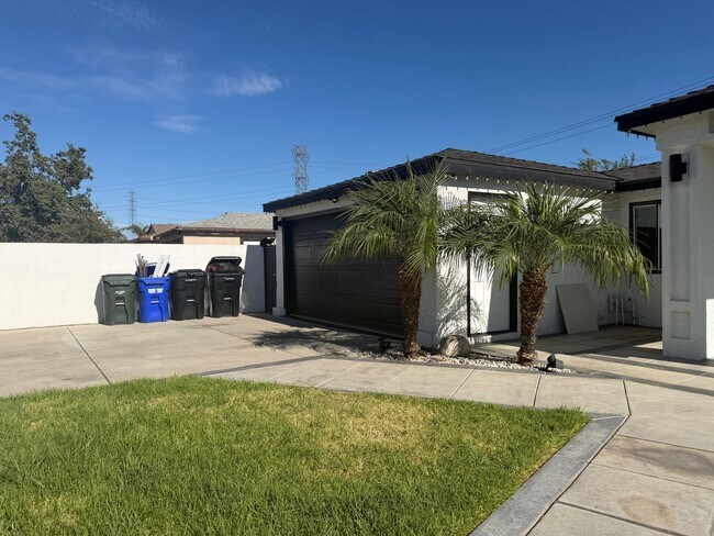 2516 Fernley Dr