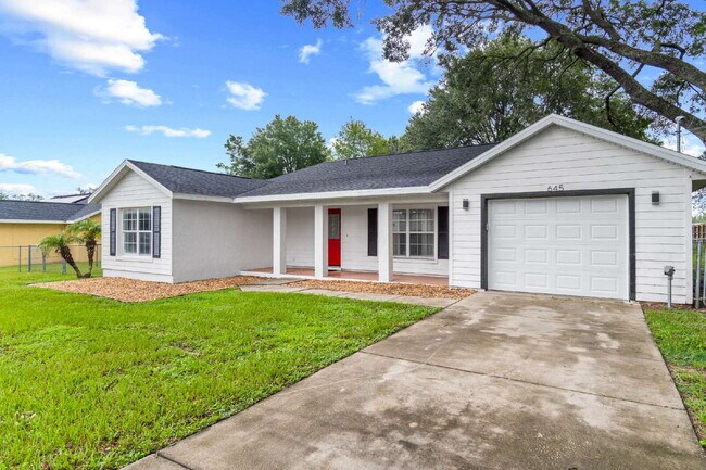 Updated 3BR Home with Fenced Backyard & Great Kitchen