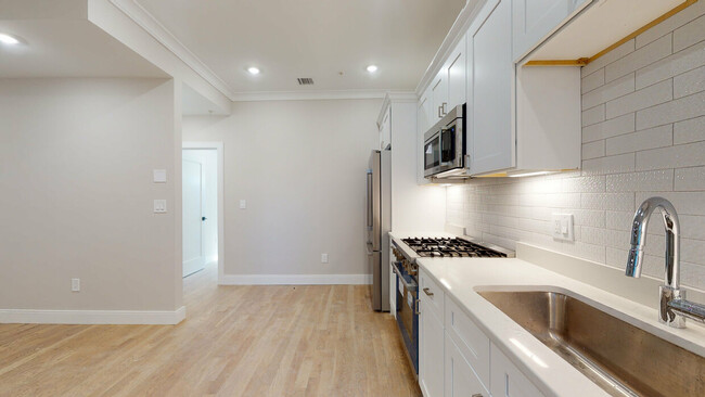 Building Photo - 48 Allston St Rental