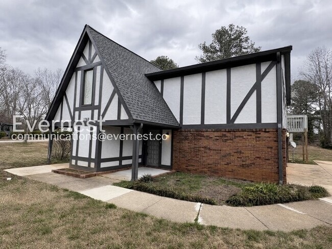 Photo - 1760 Wesley Way NW Unit C