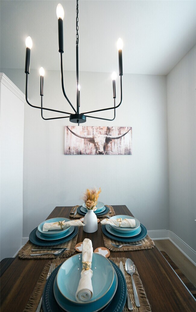 Photo - 1614 Euel St