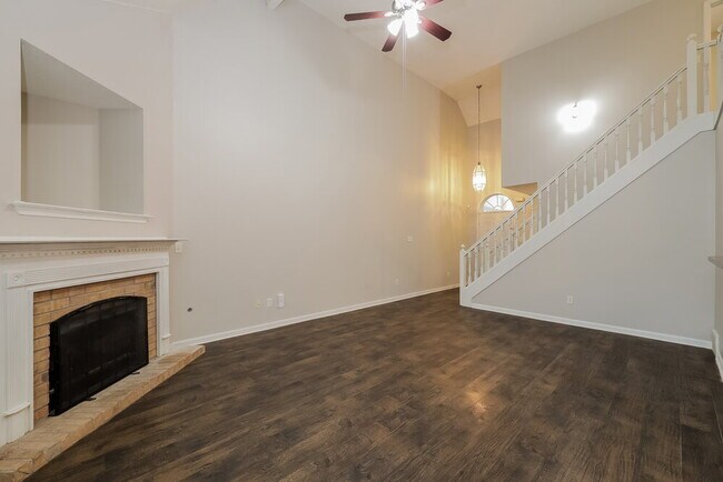 Photo - 375 Dogwood Springs Dr