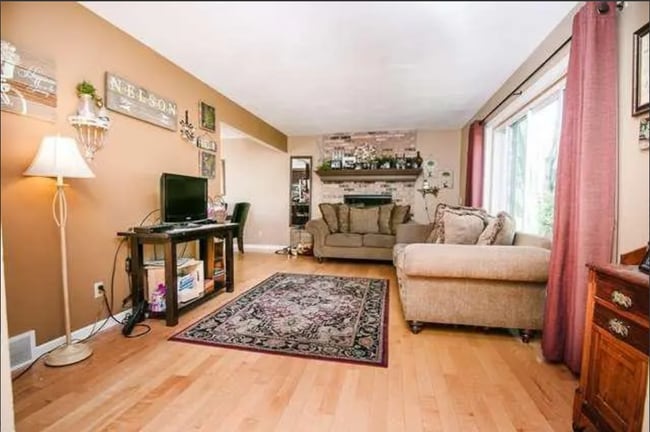 Photo - 7302 Gladstone Dr