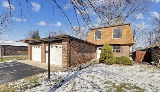 Building Photo - 128 Alpine Dr Rental