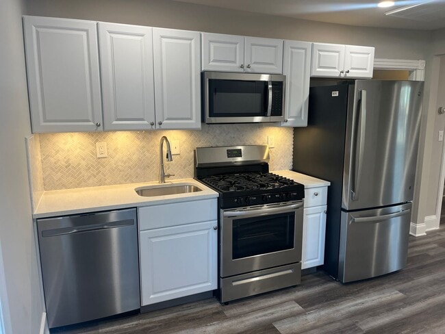 Photo - 531 Walnut St Unit 2