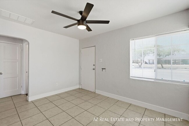 Photo - 1036 N 16th St