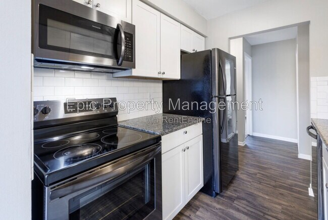 Photo - 10045 Groh Rd Unit 43