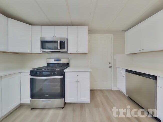 Photo - 751 Beardsley Dr