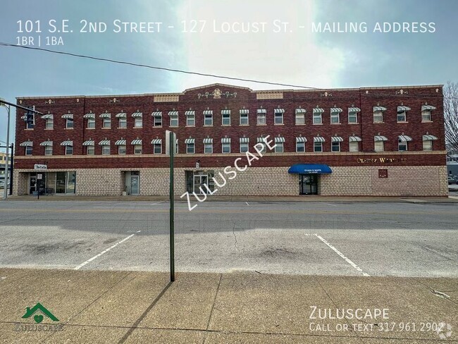 Building Photo - FREE UTILITIES Move-In Special!  Luxury St... Unit 127 Locust St. - mailing address Rental