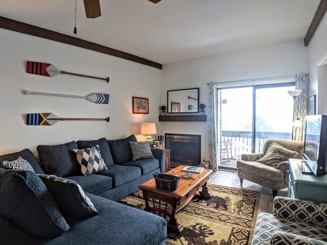 178 Treetop Cir
