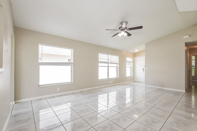 Photo - 9710 Red Clover Ave