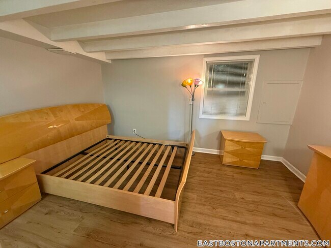 Photo - 1 Brigham St Unit 1