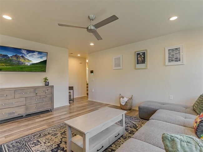 Photo - 5516 Rayburn Ln