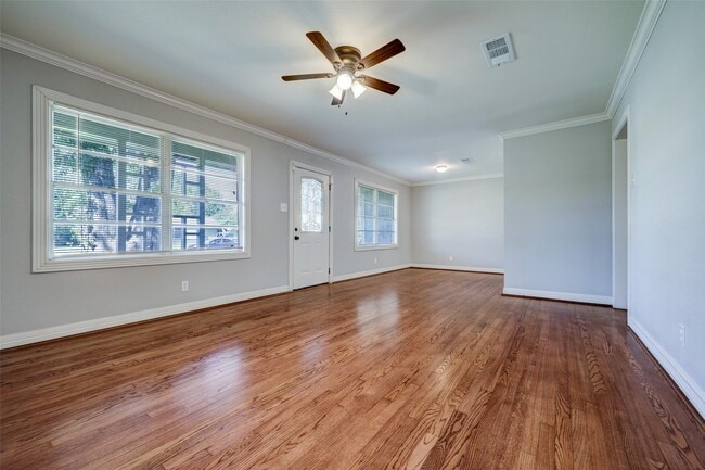 Photo - 1946 Norcrest Dr