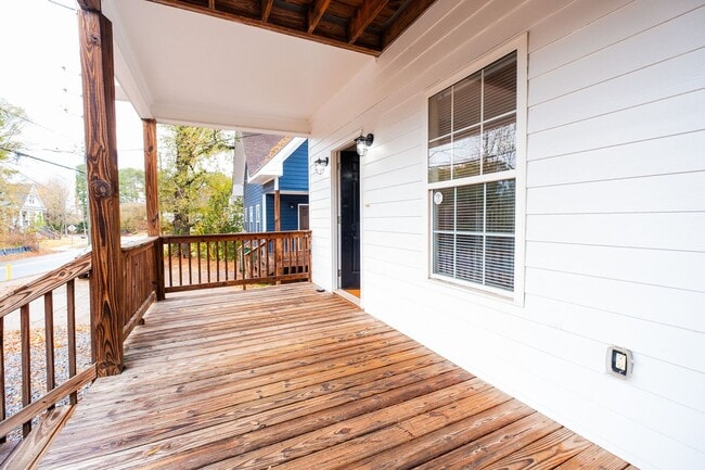 Photo - Prime UGA Location! 4BR + Bonus & Private Porch