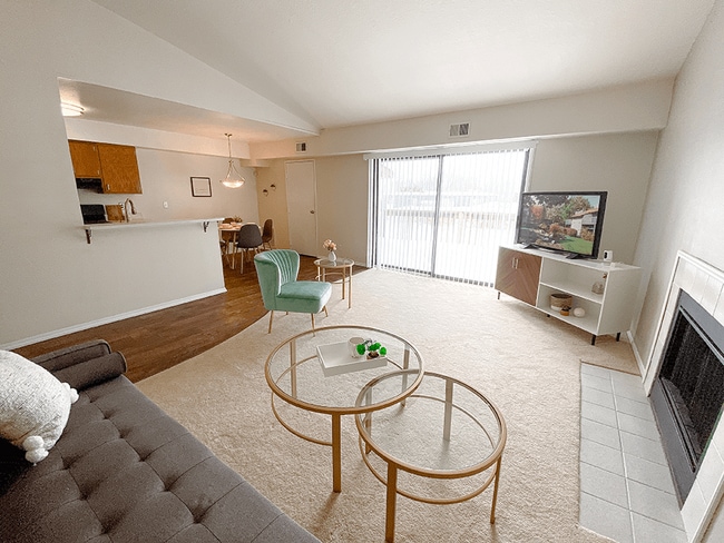 Welcome To Old Farm Shores Apartments - Old Farm Shores