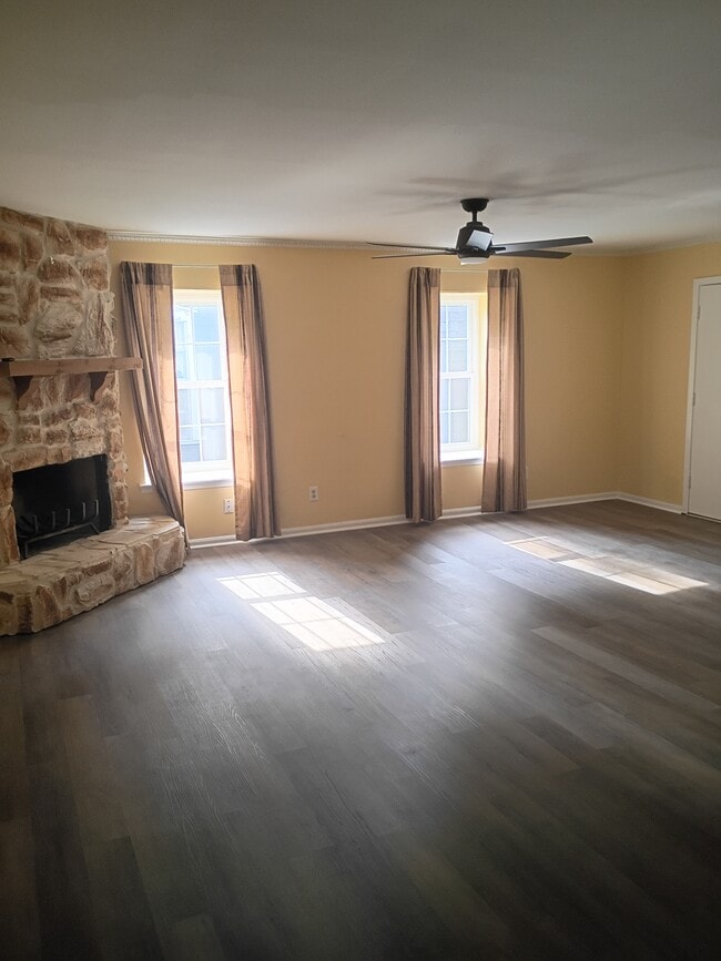 Photo - 3730 Fairfield Ave Unit 206  3