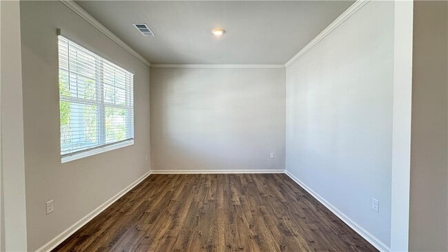 Photo - 61 Biltmore Pl