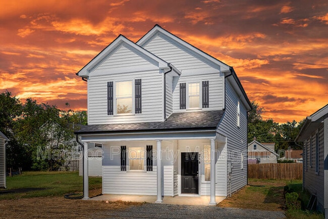 Photo - 214 Mansfield St