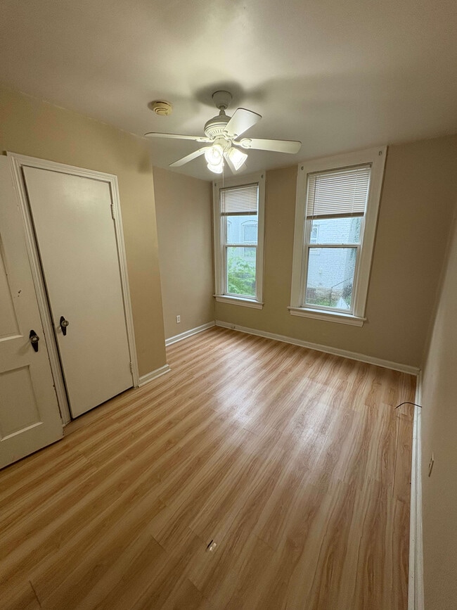 Bedroom - 1567 Highland St Unit A