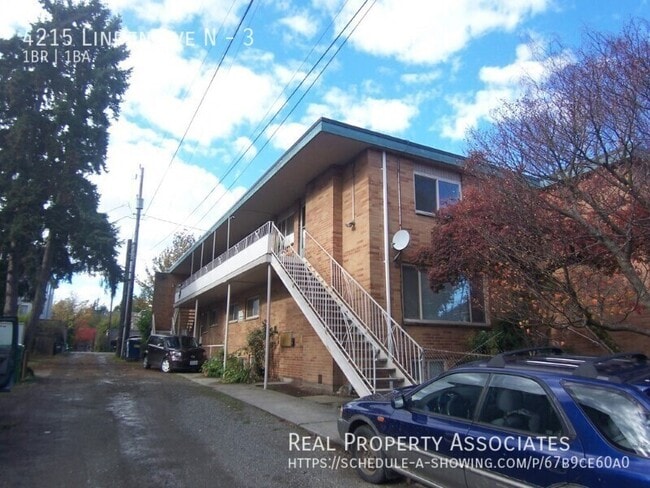 Building Photo - 4215 Linden Ave N Unit 3
