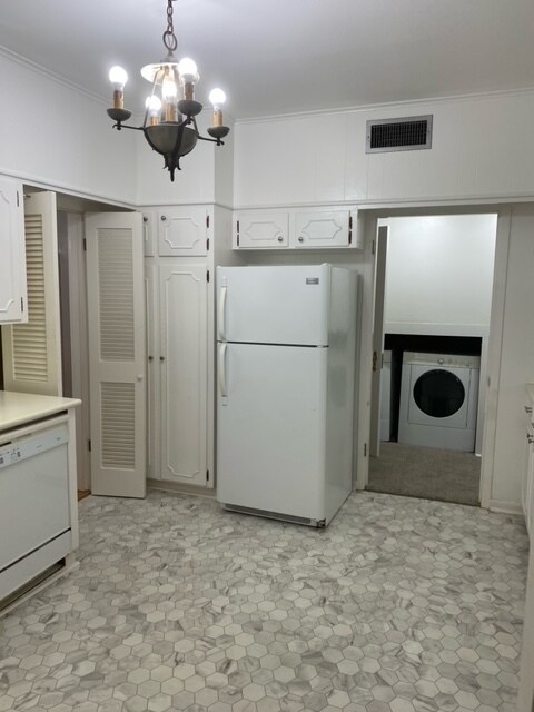 Kitchen - 935 Ontario St