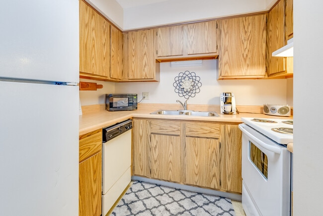 Woodside Place Apartments
