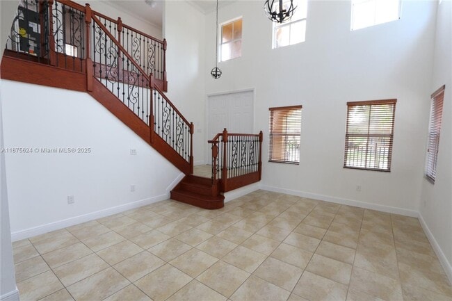 Photo - 15449 SW 31st Ln