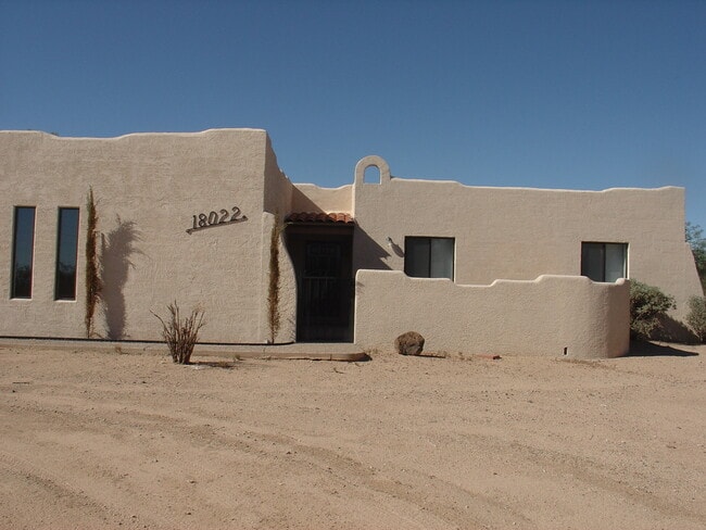 Building Photo - Unfurnished home on acreage