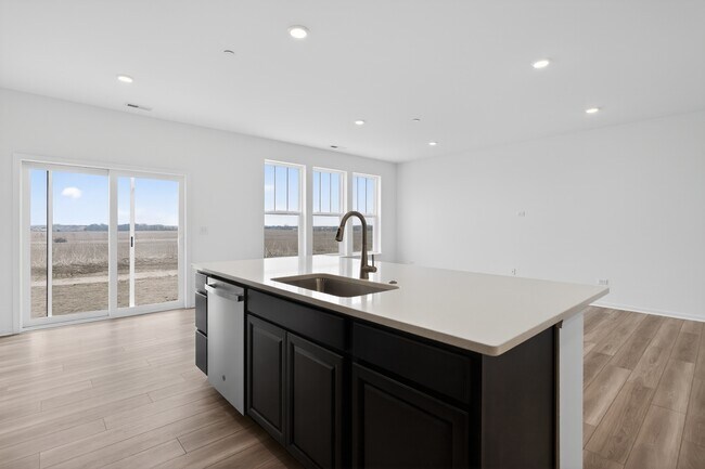 Photo - 247 Cooney Wy