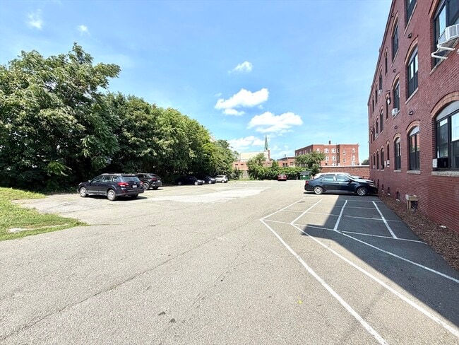 Photo - 50 Baldwin St Unit 10