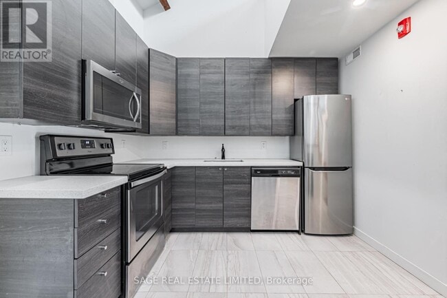 Photo - 14 Cross St Unit 3