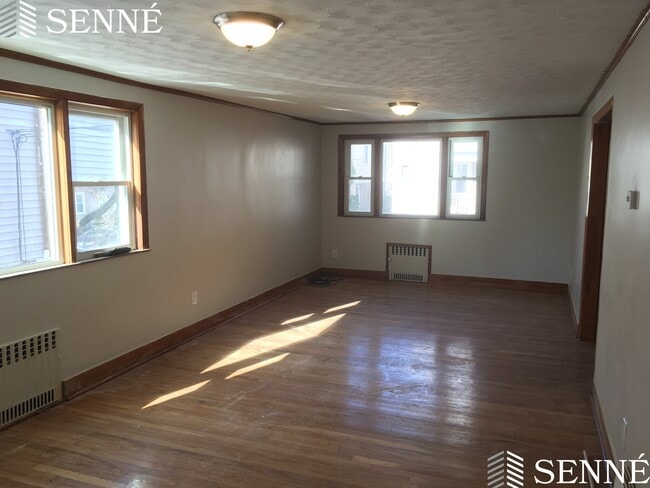 Photo - 73 Lowell St Unit 1