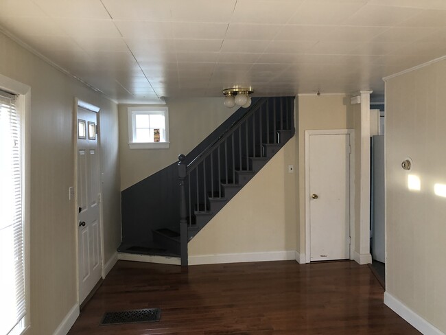 Photo - 85 Glen St Unit 85R