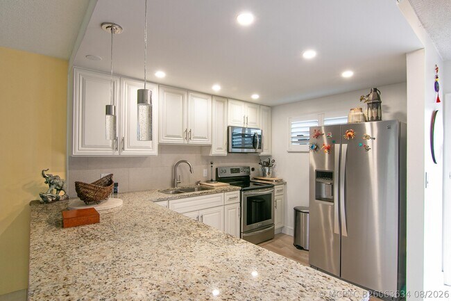 Photo - 2812 Garden Dr S Unit 101
