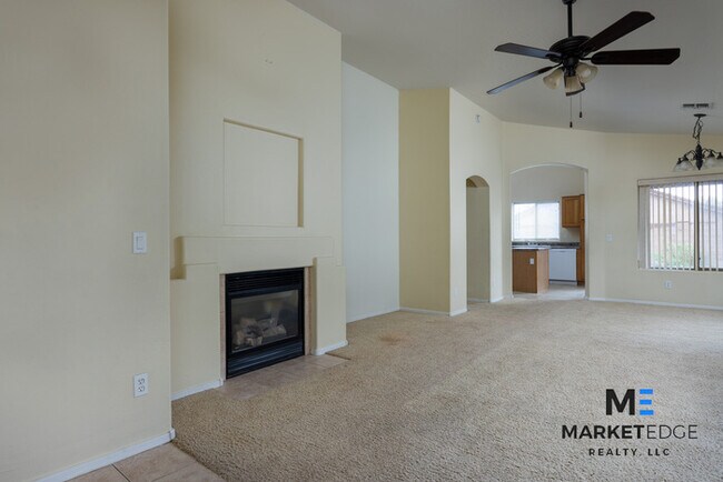 Photo - 4Bed/3Bath House in Maricopa, AZ! $399 MOV...