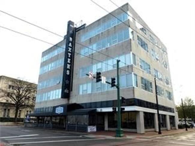 Building Photo - 500 Granby St