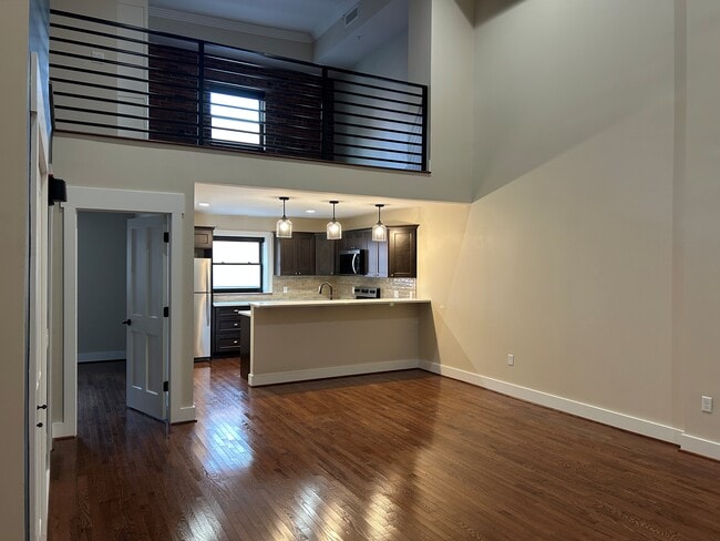 1404-1406 11th Ave