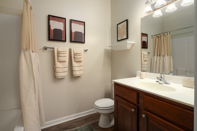 Abberly Twin Hickory Apartment Homes