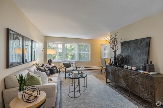 2BR,1BA - 900SF - Living Room