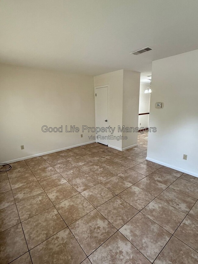 Photo - 3751 E Olive Rd