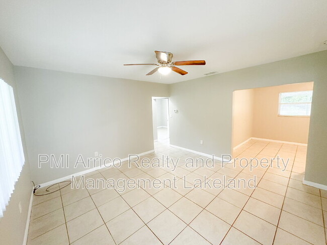 Photo - 1595 28th St NW