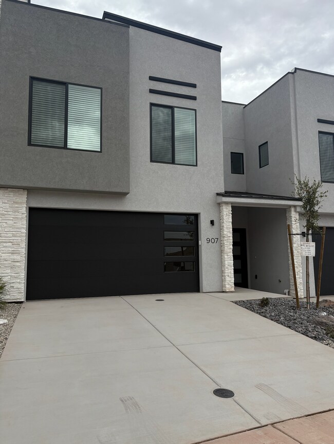 Photo - Brand New Townhome – Internet Included